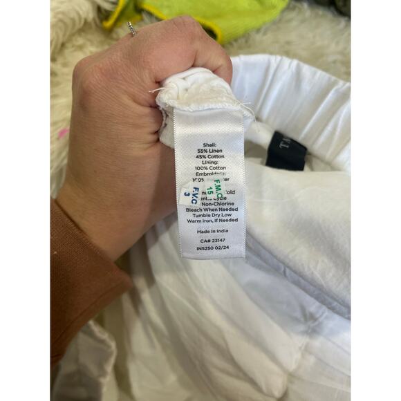 Talbots Plus Size 1X White Eyelet Midi Skirt Cotton Cottagecore Pockets - Picture 8 of 9